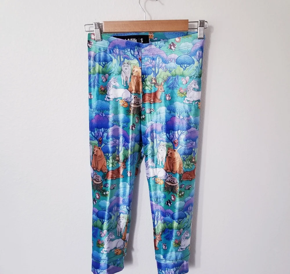 Blackmilk Into the Woods Velvet Cropped Leggings - Picture 12 of 12